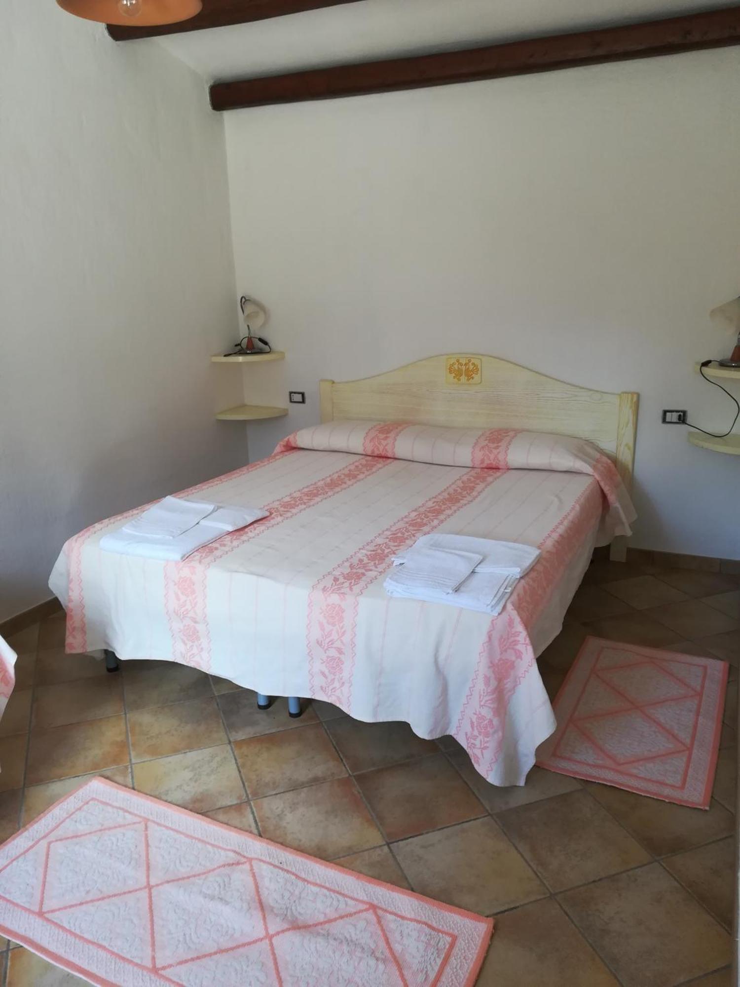 Agriturismo Donnolu Tertenìa Szoba fotó