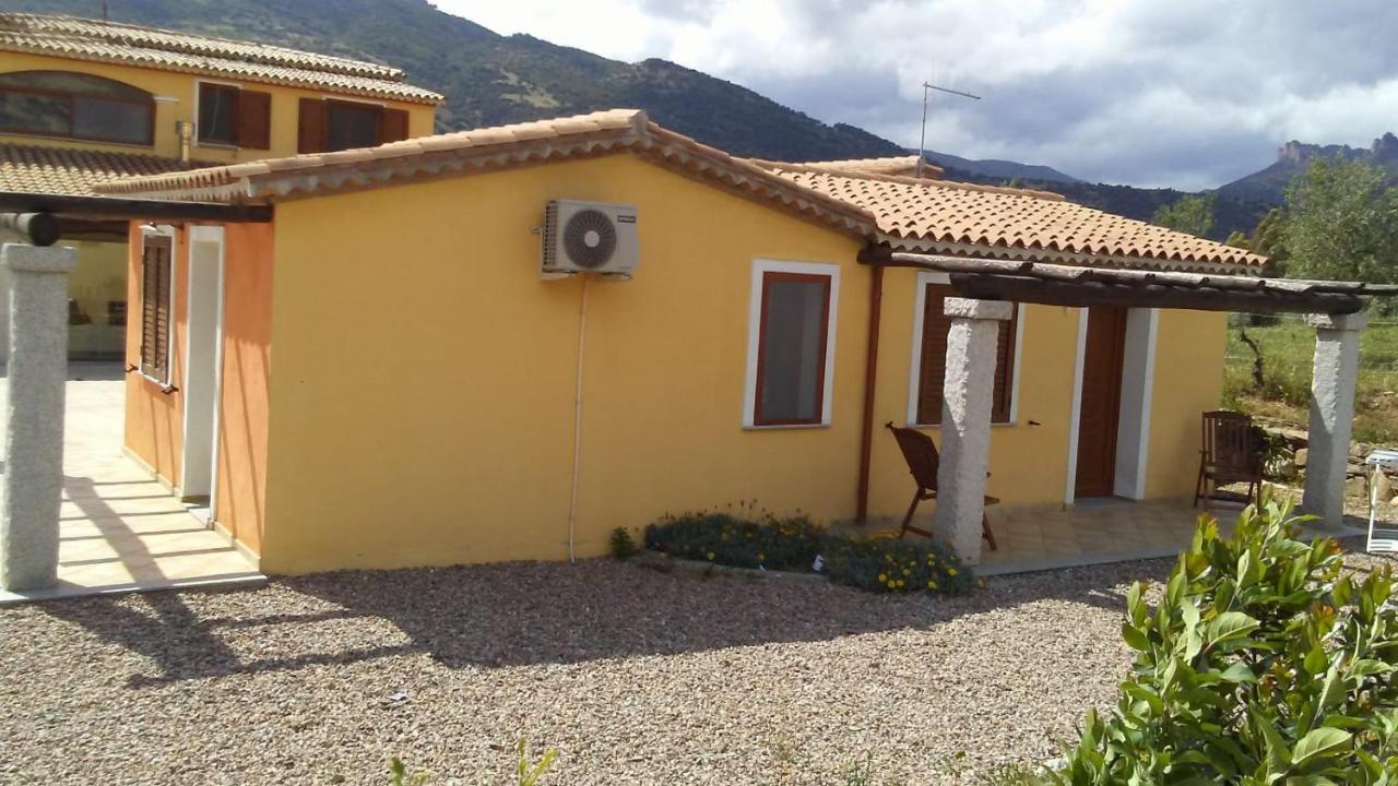 Agriturismo Donnolu Tertenìa Kültér fotó